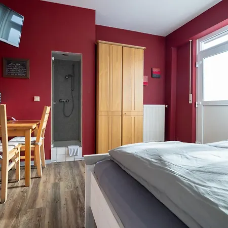 Krone Inn *
